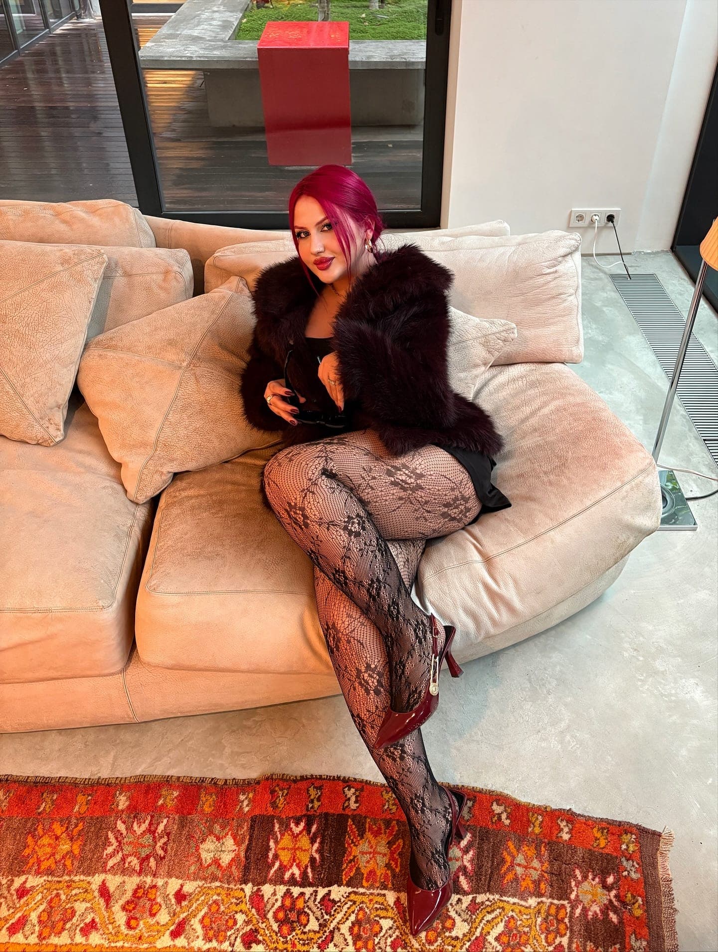 Ebru · 24 yaş · İstanbul Geneli bireysel masöz · Özel Masaj uzmanı · profil fotoğrafı